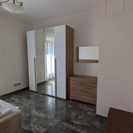 Domus Octavia San Pietro Ottavia Vatican Free Parking Wifi Smarttv Apartament